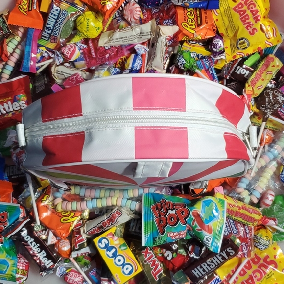 PURSE - Picture 3 of 8